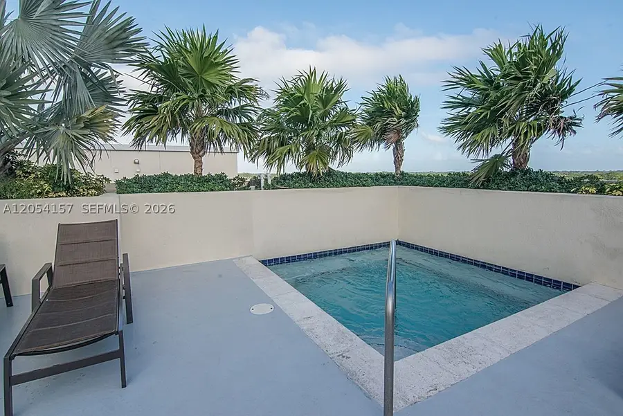 7280 SW 89th St #D502, Miami, FL 33156 - #3