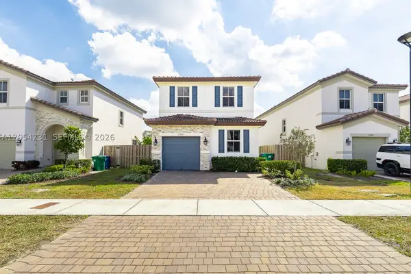 2370 NW 131st Cir, Miami, FL 33167