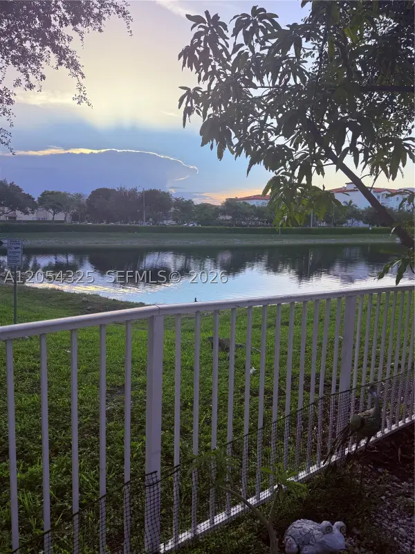 7950 NW 108th Pl, Doral, FL 33178