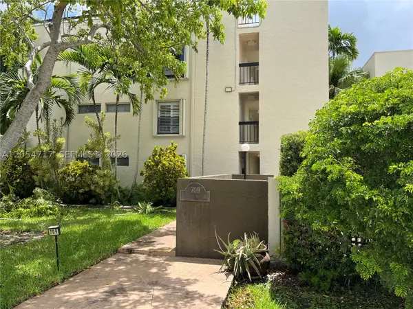 709 Curtiss Pkwy #11, Miami Springs, FL 33166