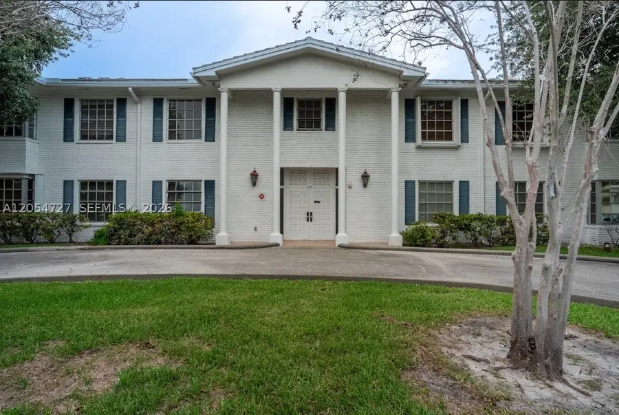 2201 NE 66th St #1302, Fort Lauderdale, FL 33308 - #2