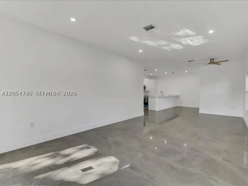 1539 SW 44th Ave, Fort Lauderdale, FL 33317 - #2