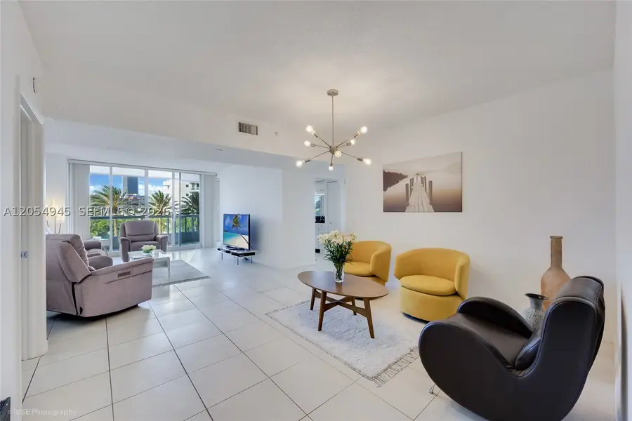 21205 Yacht Club Dr #701, Aventura, FL 33180 - #2
