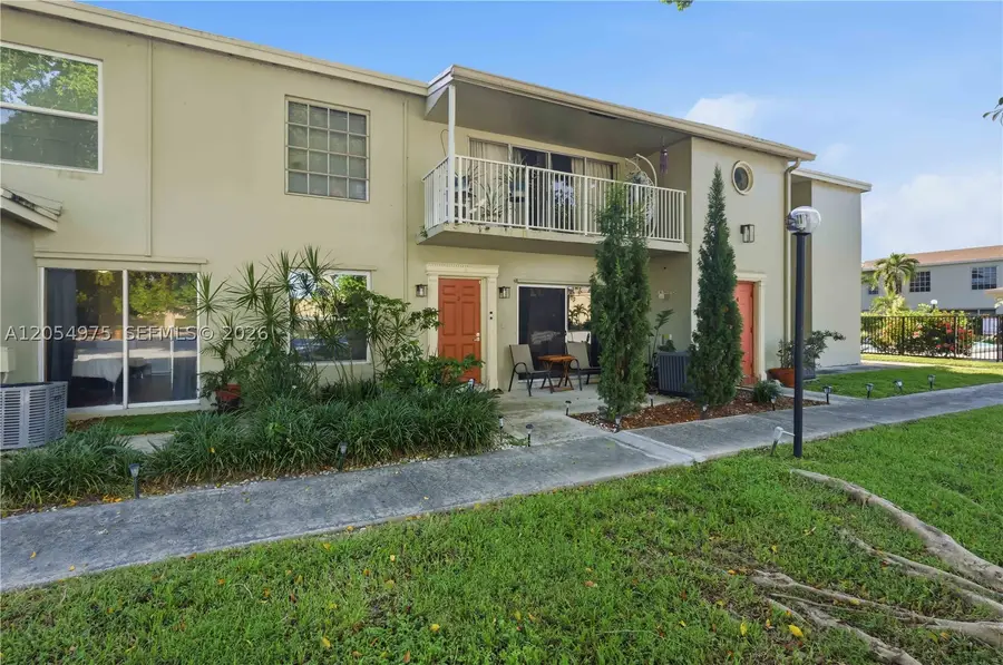 5850 NW 57th Avenue #3, Tamarac, FL 33319 - #2