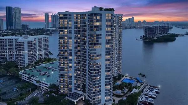 3530 Mystic Pointe Dr #1606, Aventura, FL 33180
