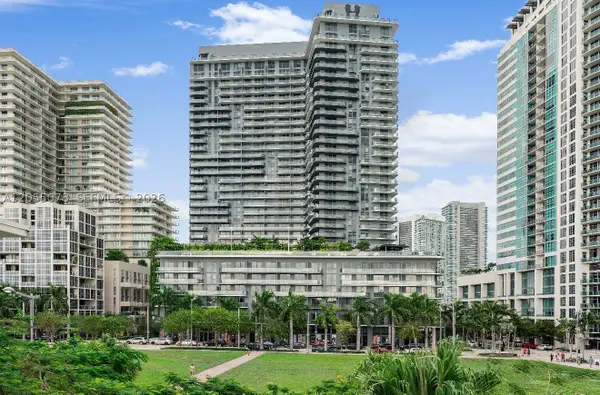 121 NE 34th St #2506A, Miami, FL 33137