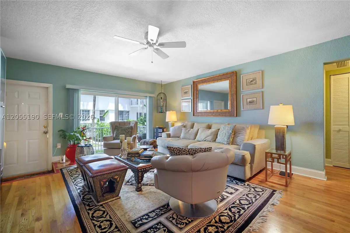 1160 103rd St #6, Bay Harbor Islands, FL 33154 - #1