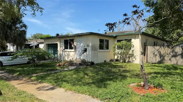 3801 NW 62nd Ct, Virginia Gardens, FL 33166