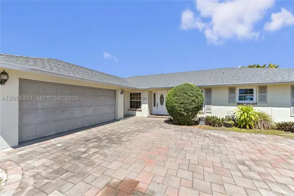 315 SW 12th Ave, Boynton Beach, FL 33435