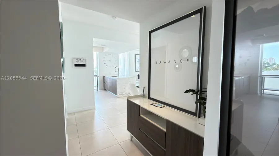 401 N Birch Rd #415, Fort Lauderdale, FL 33304 - #3