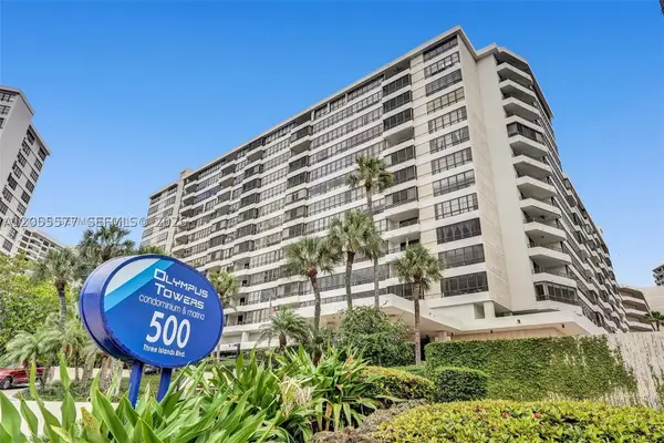 500 Three Islands Blvd #311, Hallandale Beach, FL 33009