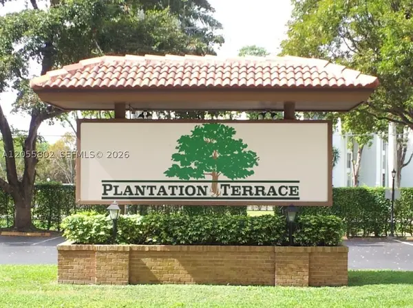 6731 Cypress Rd #301, Plantation, FL 33317