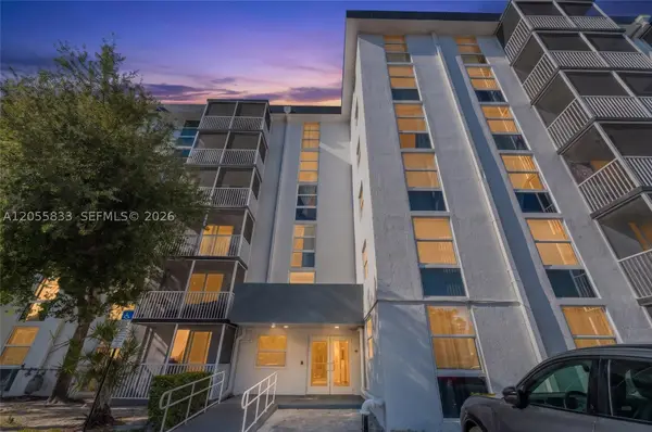16851 NE 23rd Ave #A516, North Miami Beach, FL 33160