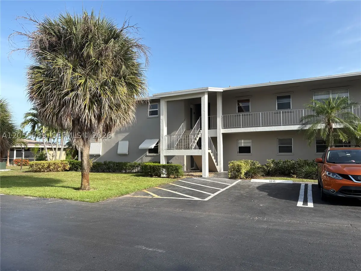 306 S Circle Dr S #203, Boynton Beach, FL 33435 - #1