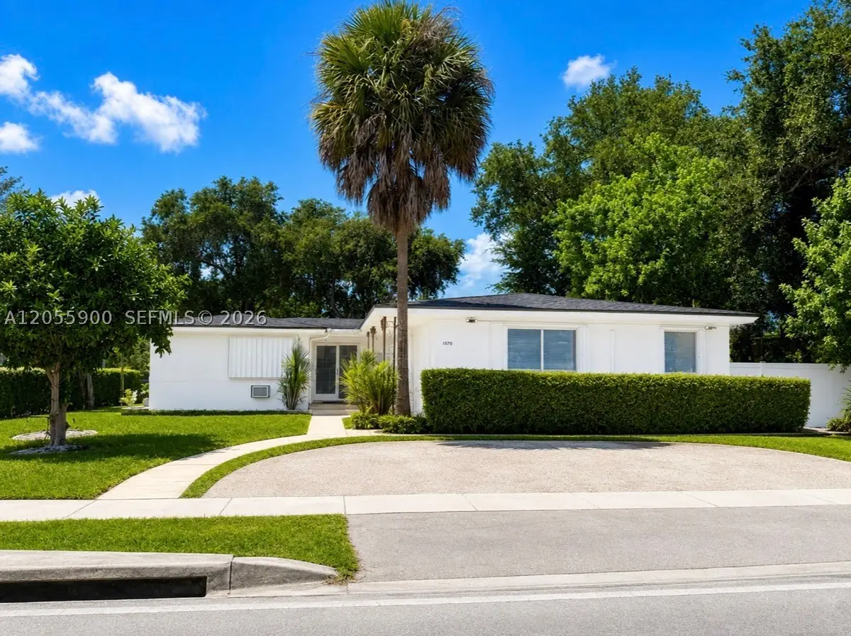 1570 NE 130th St, North Miami, FL 33161 - #1