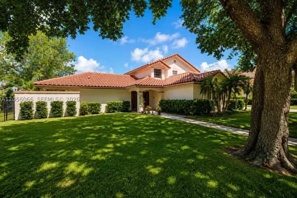 1855 SW 101st Ave, Davie, FL 33324