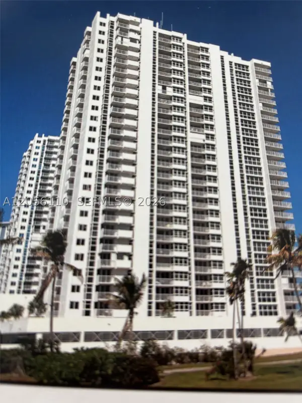 1370 S Ocean Blvd #1207, Pompano Beach, FL 33062
