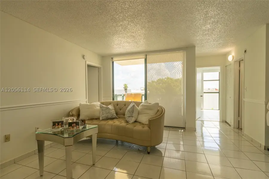 2055 SW 122nd Ave #406, Miami, FL 33175 - #3