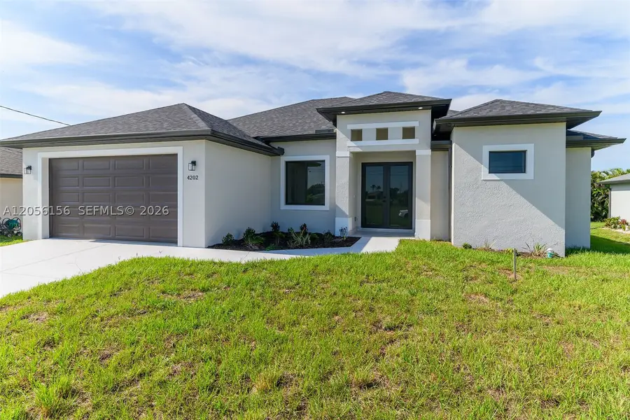 4202 Nw 33rd St, Cape Coral, FL 33993 - #2
