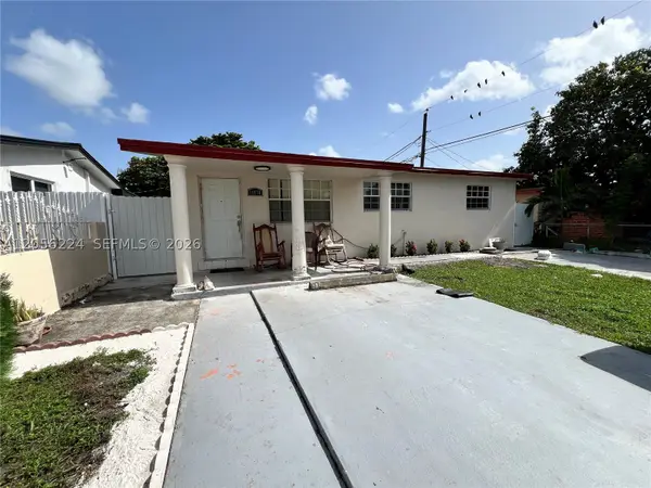 11970 SW 4th Ter, Miami, FL 33184