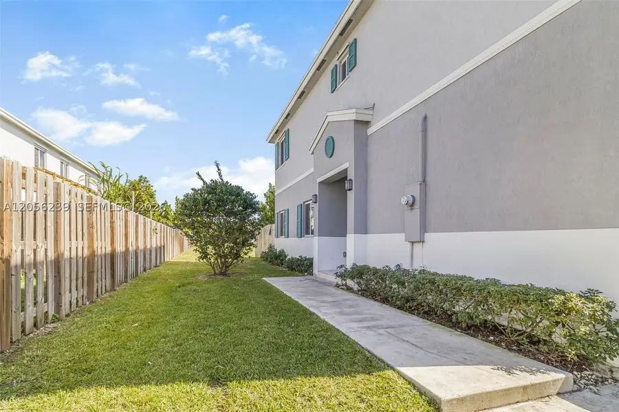 417 NW 12th Pl, Florida City, FL 33034 - #2