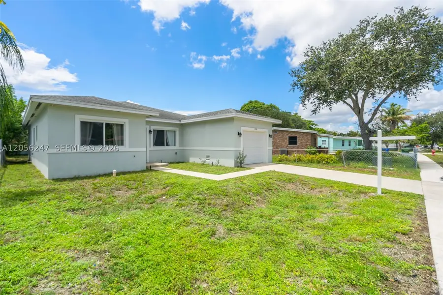 1330 NW 11th St, Fort Lauderdale, FL 33311 - #3