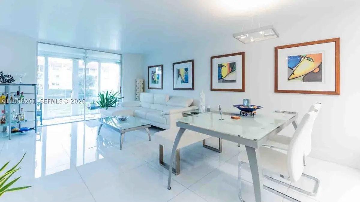 2931 E Sunrise Lakes Dr #109, Sunrise, FL 33322 - #1