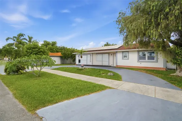14755 SW 70th Ter, Miami, FL 33193