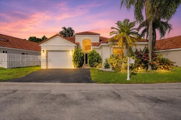 325 Somerset Way, Weston, FL 33326