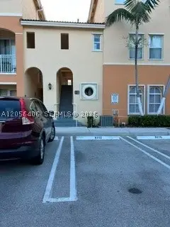 10012 NW 7th St #216, Miami, FL 33172