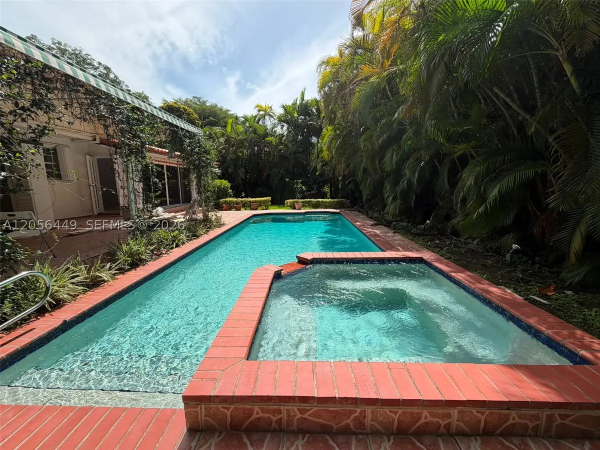 1540 Dorado Ave, Coral Gables, FL 33146 - #1