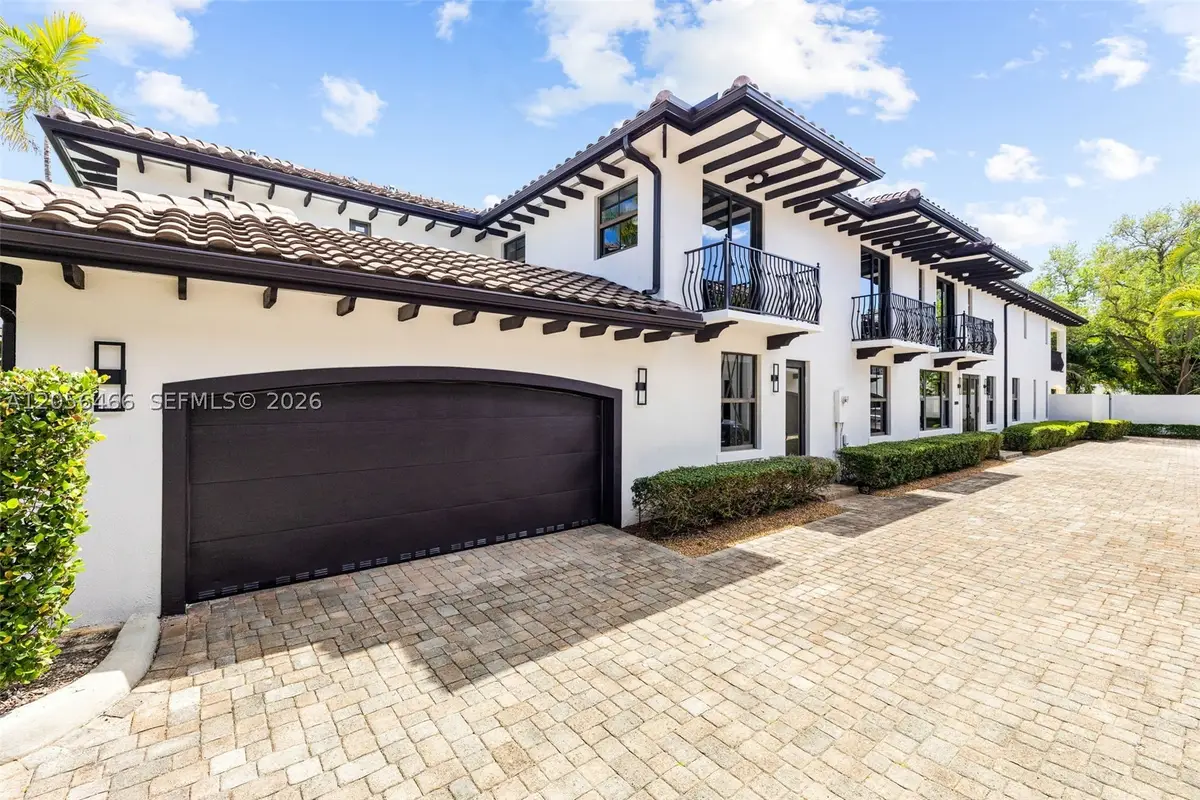 3020 Mcdonald St #22, Miami, FL 33133 - #1