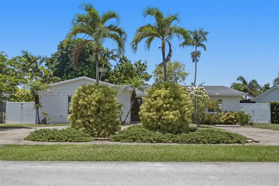 9123 SW 181st St, Palmetto Bay, FL 33157 - #3