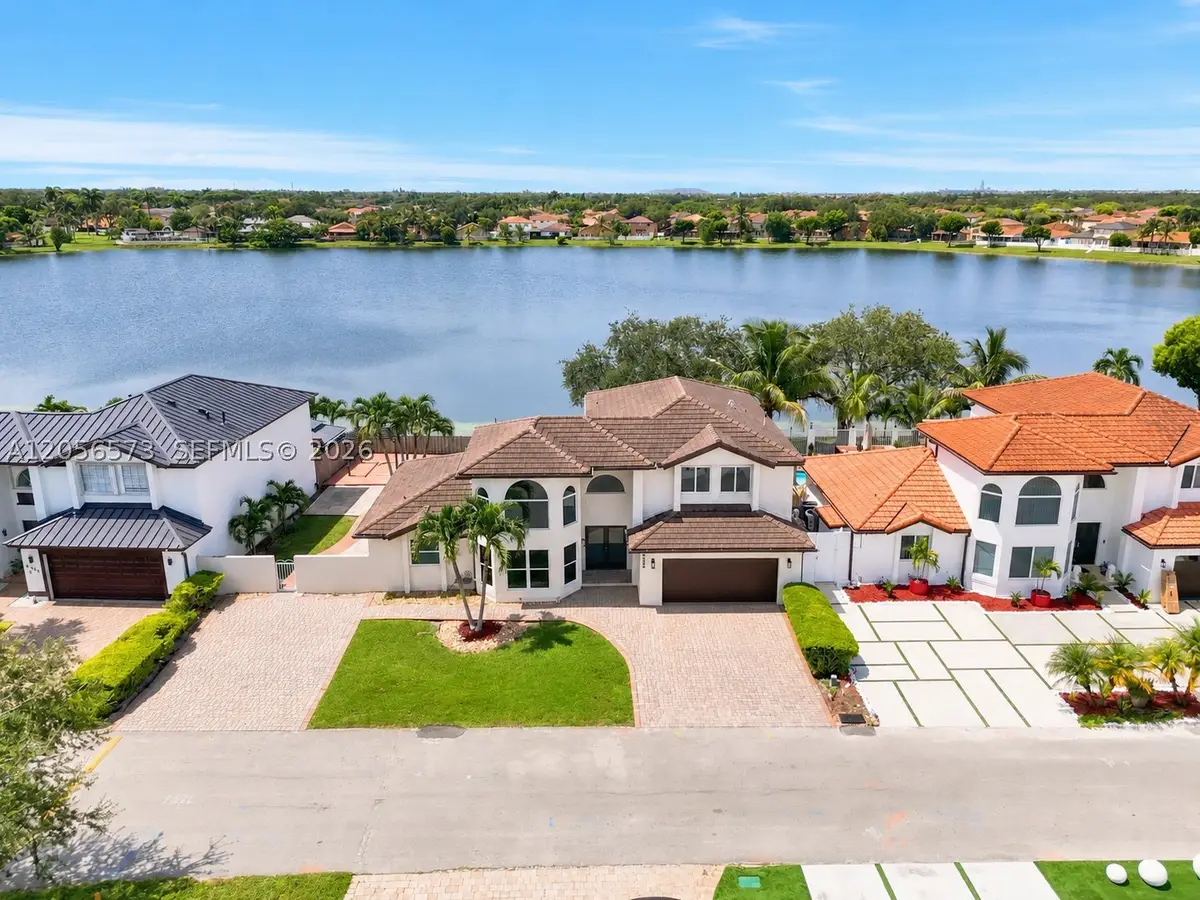 8406 NW 201st St, Hialeah, FL 33015 - #1
