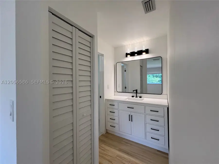 8111 SW 81st Pl, Miami, FL 33143 - #3