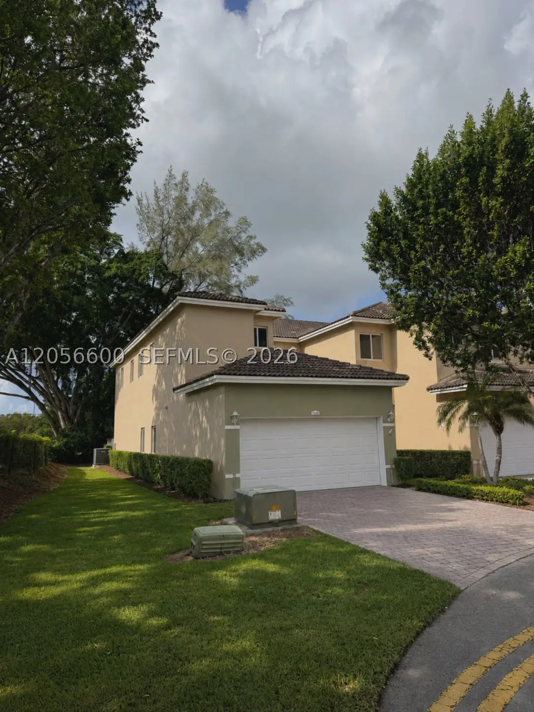 1690 SE 24th Ct, Homestead, FL 33035 - #1