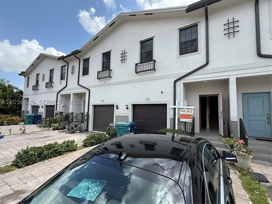 721 SW 11th St, Florida City, FL 33034 - #2