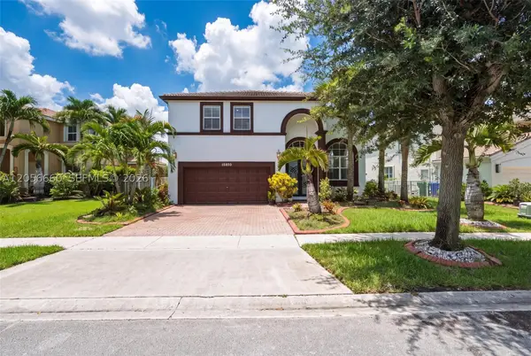 15850 SW 49th Ct, Miramar, FL 33027