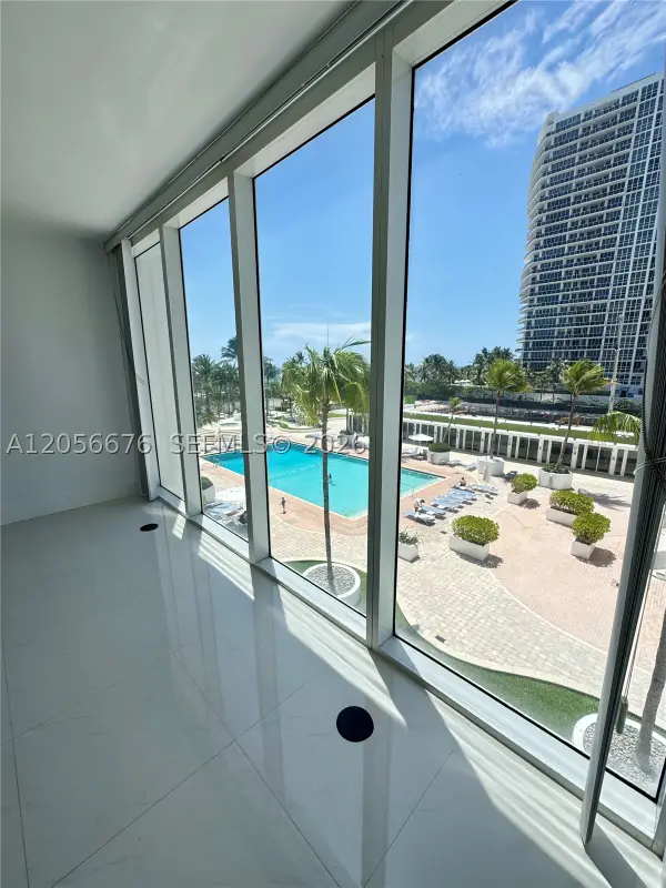 10275 Collins Ave #316, Bal Harbour, FL 33154