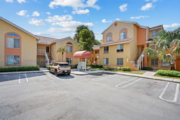 927 Coral Club Dr #927, Coral Springs, FL 33071