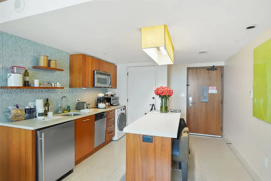 6801 Collins Ave #1015, Miami Beach, FL 33141 - #3