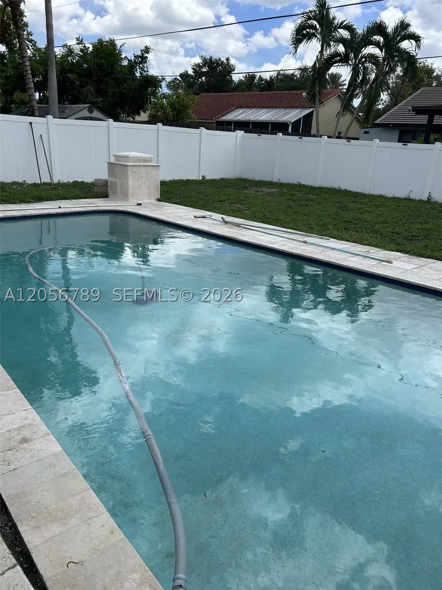 5240 SW 10th Ct, Plantation, FL 33317 - #2