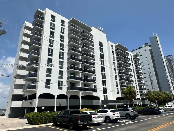 7928 West Dr #504, North Bay Village, FL 33141