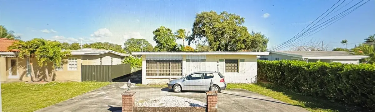 6447 SW 32nd St, Miami, FL 33155 - #1