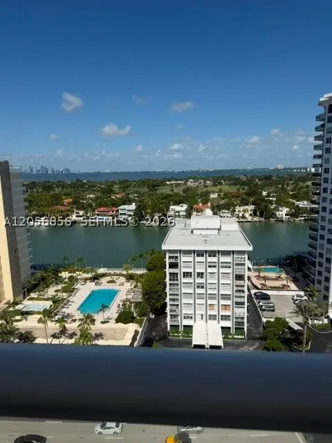 5601 Collins Ave #1723, Miami Beach, FL 33140