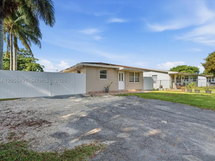 827 SW 3rd St, Florida City, FL 33034 - #3