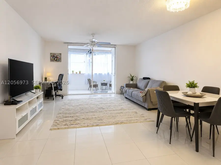 301 NE 14th Ave #507, Hallandale Beach, FL 33009 - #2