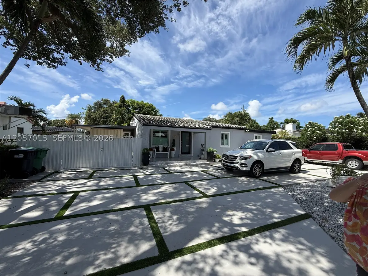 4261 SW 12th St, Miami, FL 33134 - #1