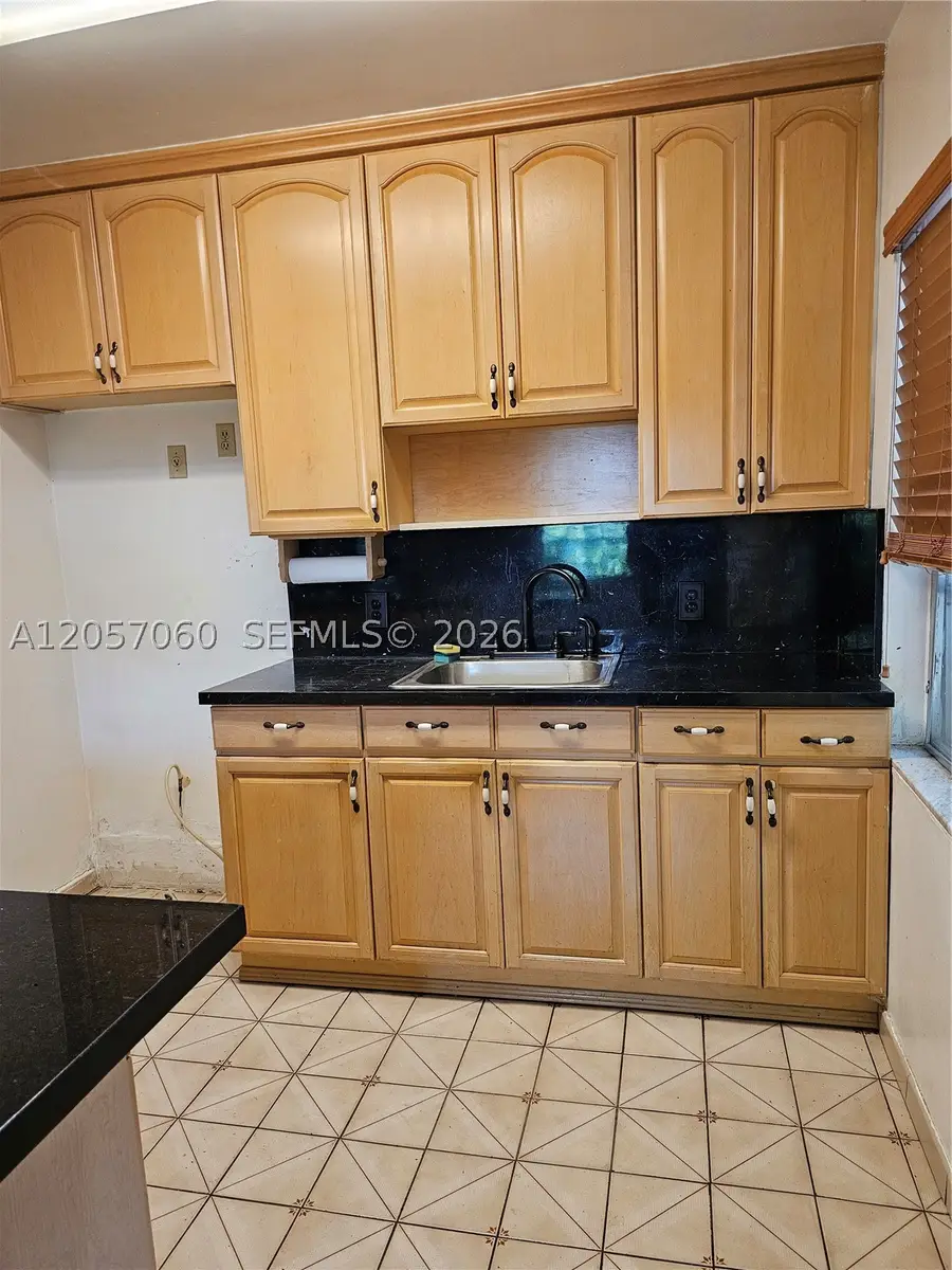 310 Ponce De Leon Blvd, Coral Gables, FL 33134 - #3