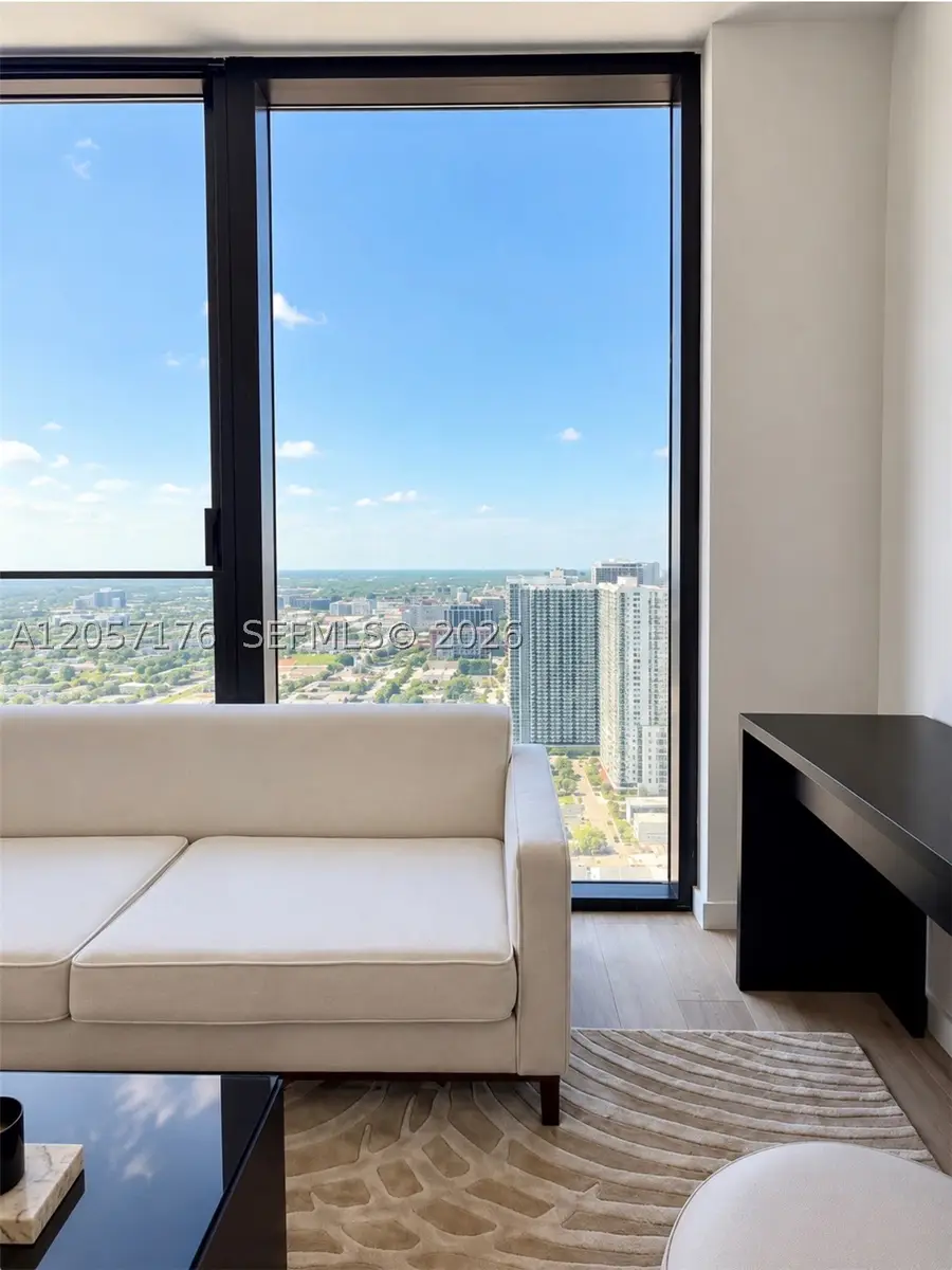 20 NE 11th St #3712B, Miami, FL 33132 - #2